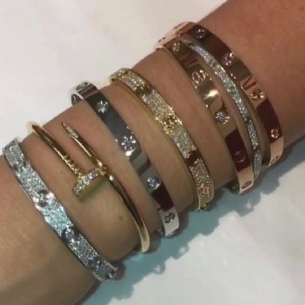 Stone Love  Screw Bracelets